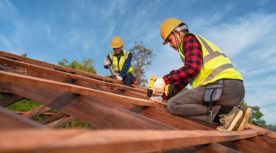 Professional Flat Roofing Installation services in Roberts, WI
